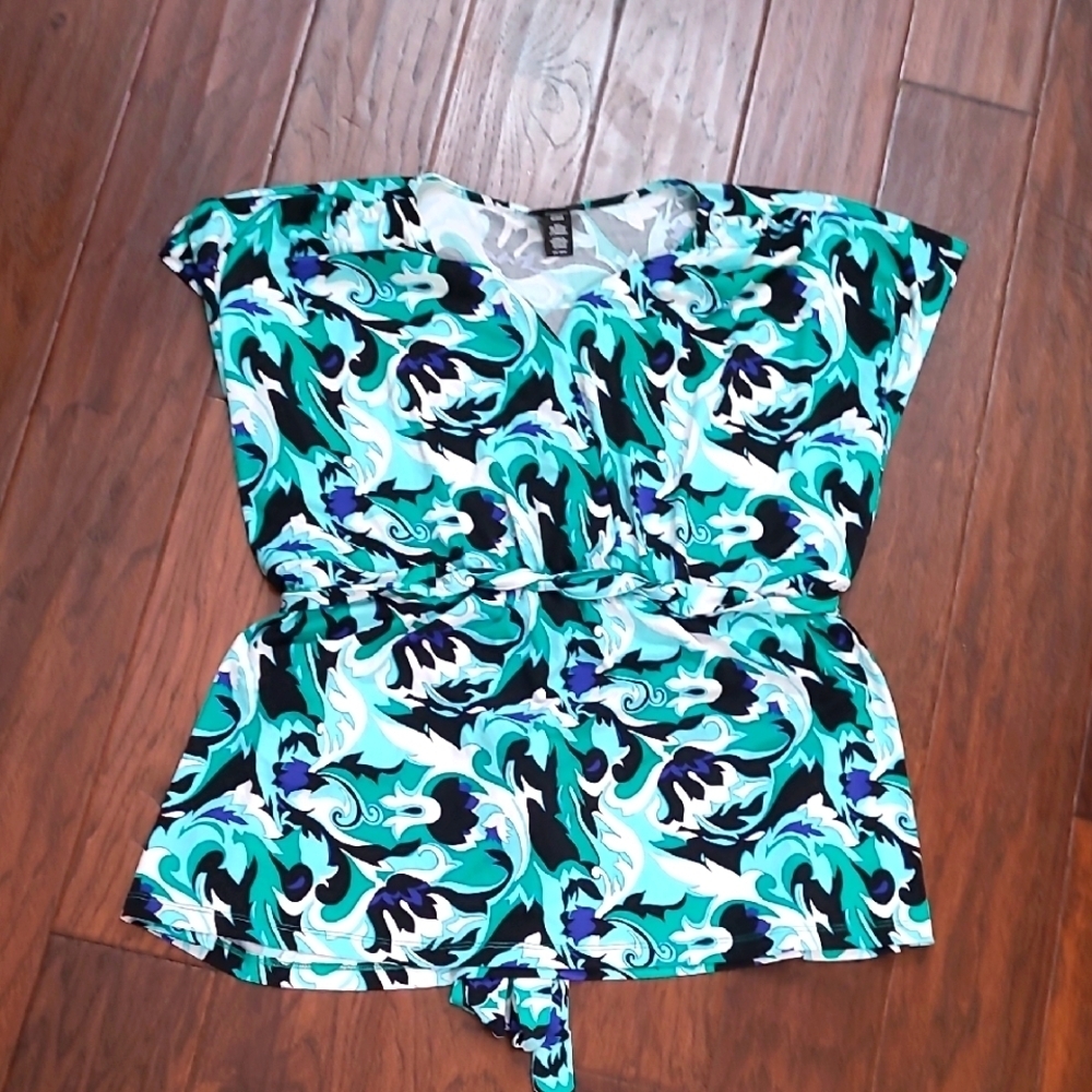 Apostrophe Colorful Blouse with Tie Waist for Personalized Fit size 24-26W